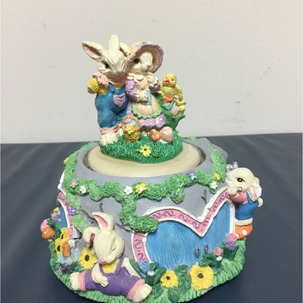 Vintage Easter Bunny Figurine Music Box Decor